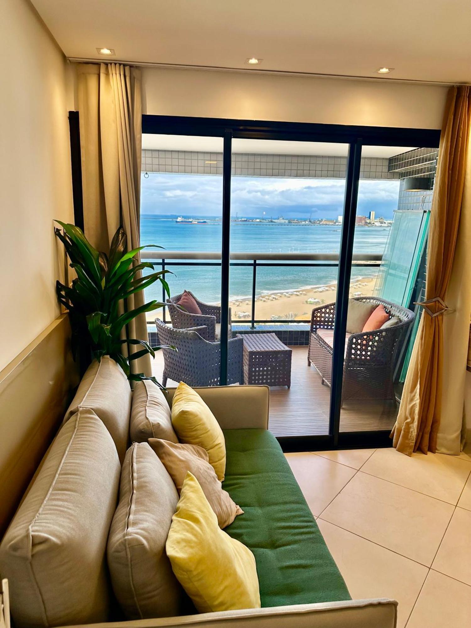 Apartamento Ed Landscape Luxo De 2 Quartos Frente Mar *